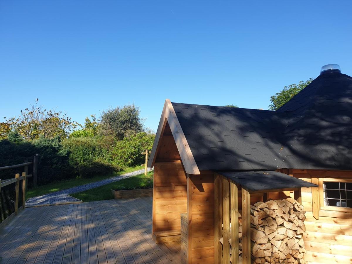 The Hive - Unique Log Cabin With Wood Burning Stove Ludchurch Exteriör bild