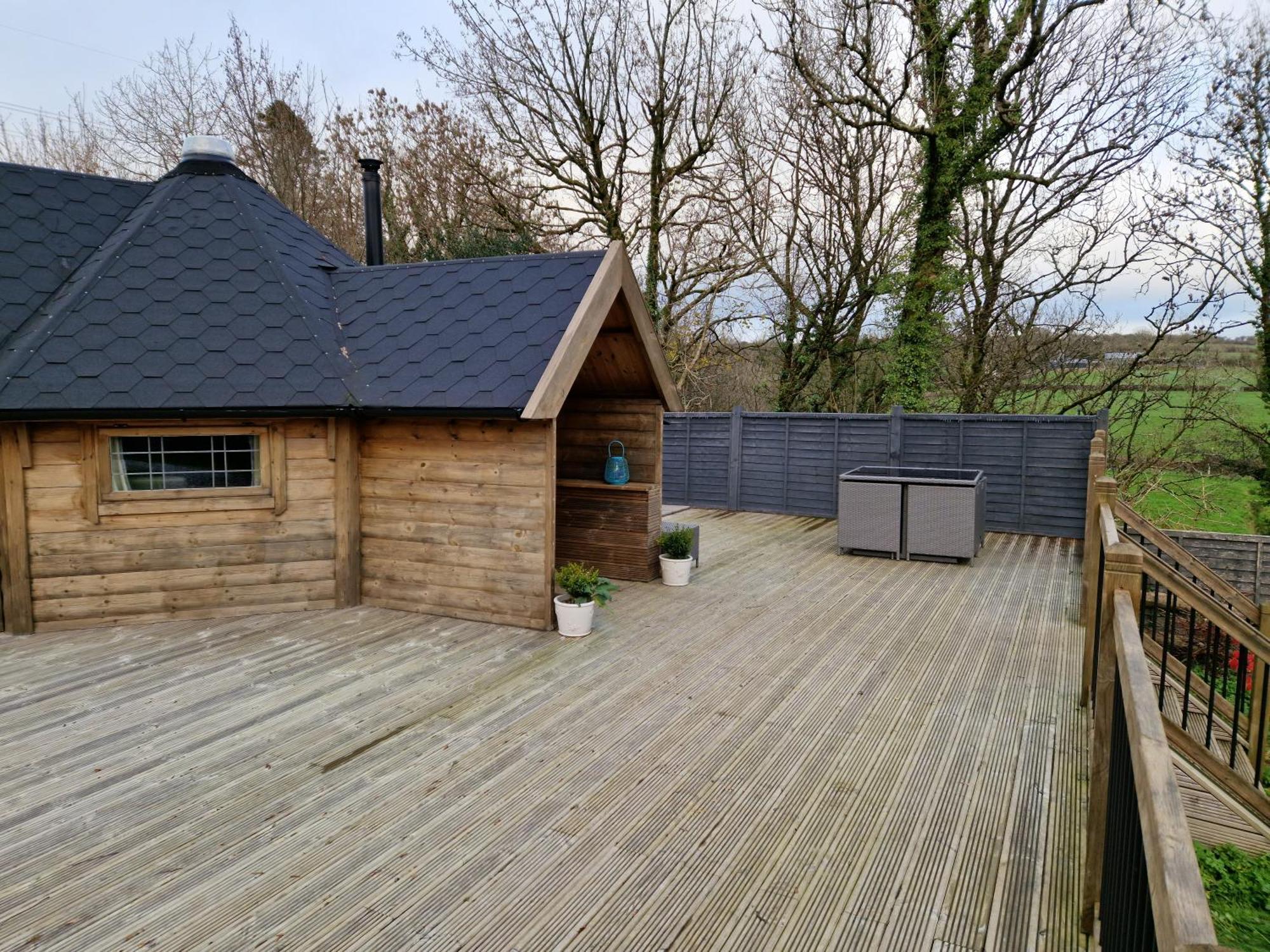 The Hive - Unique Log Cabin With Wood Burning Stove Ludchurch Exteriör bild