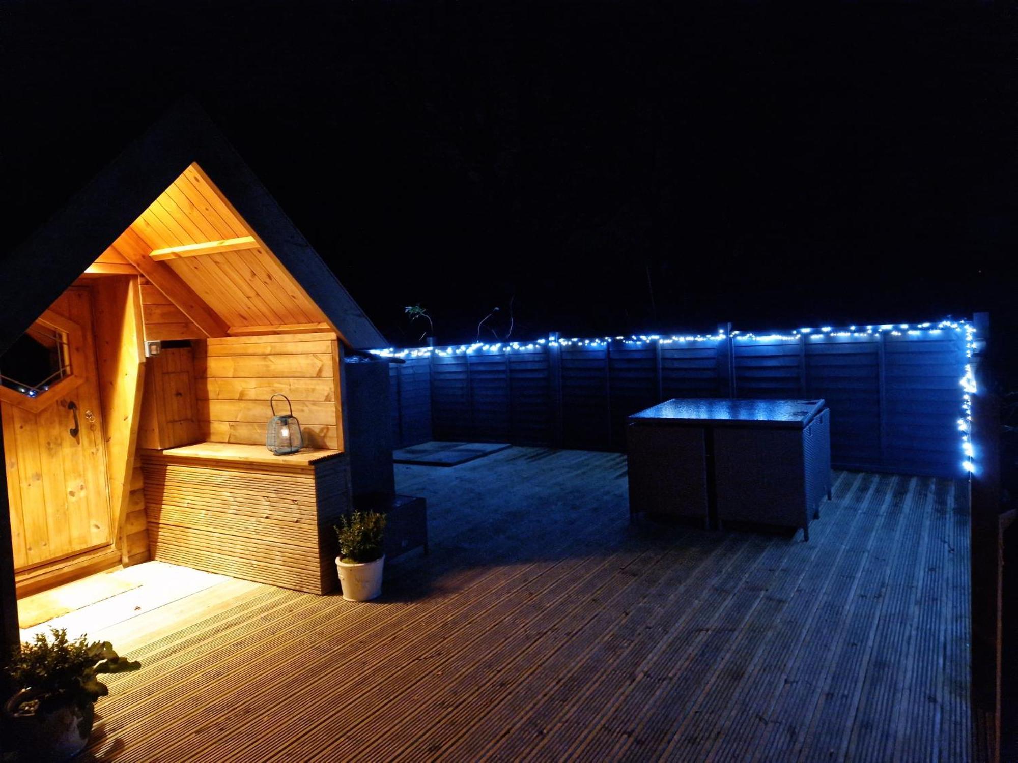 The Hive - Unique Log Cabin With Wood Burning Stove Ludchurch Exteriör bild